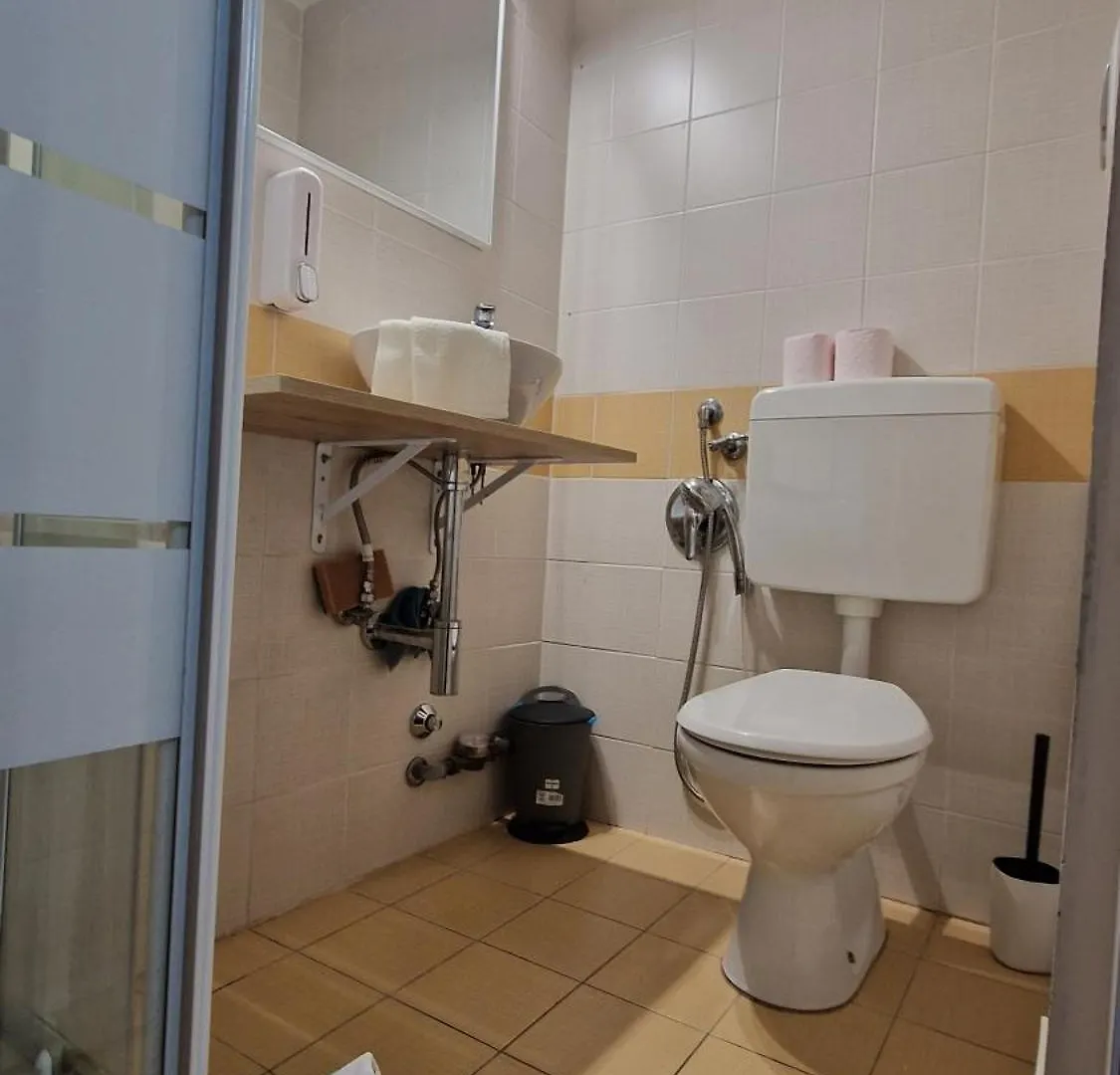 Apartament Roma Loft Colosseo 0*, Rzym Włochy